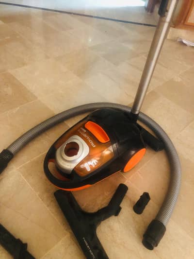 vacuum cleaner
