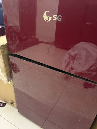 SG MINI FRIDGE FOR SALE URGENT