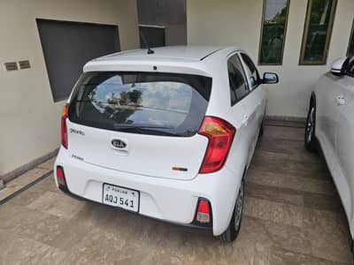 KIA Picanto 2023. Aouto. toatal geniun.
