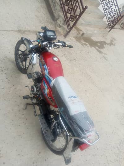zimco model 2017Zxmco 2017 Model red colour achi edition mein hai