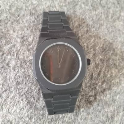 this is the best quality is the black aura double lock me or harbi dig