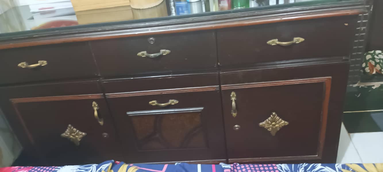 Dressing Table With Big Mirror 3