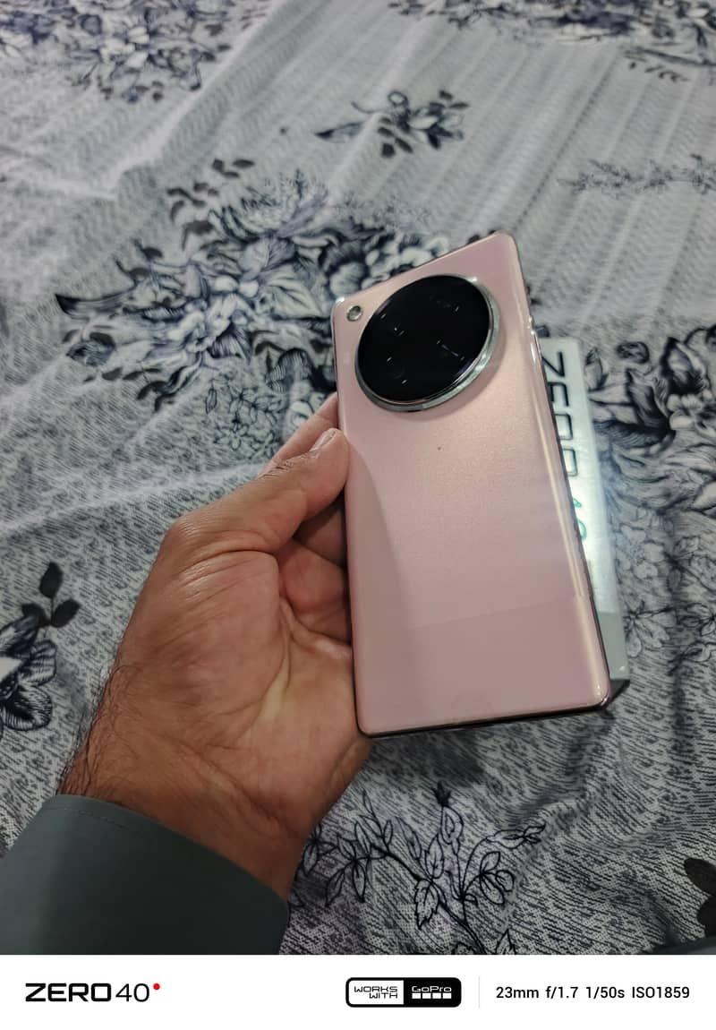 Infinix Zero 40 6