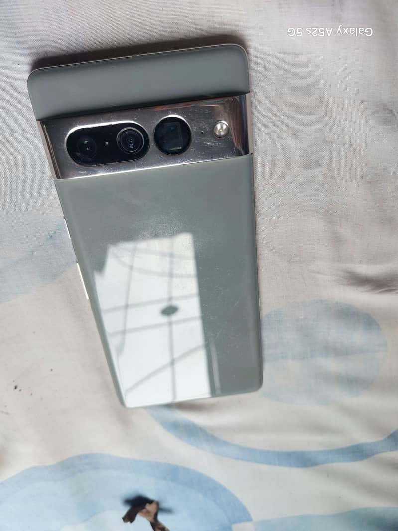 Google Pixel 7 Pro 0