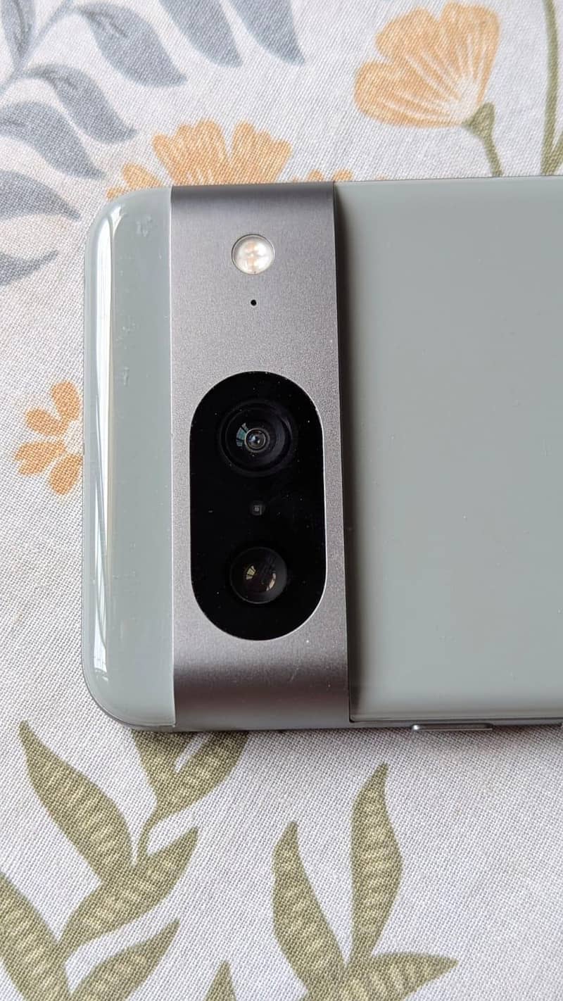 Google Pixel 8 0
