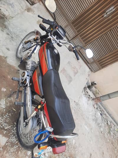 Honda CD 70  Just like new