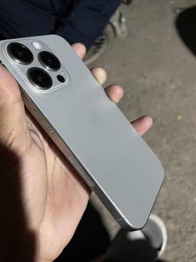 IPHONE 15 PRO EXCHANGE WITH UPMODEL