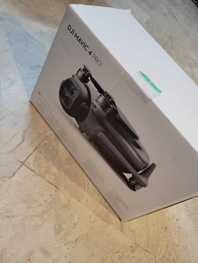 Dji mavic 4 pro (New) (Non-Active) Fly more combo