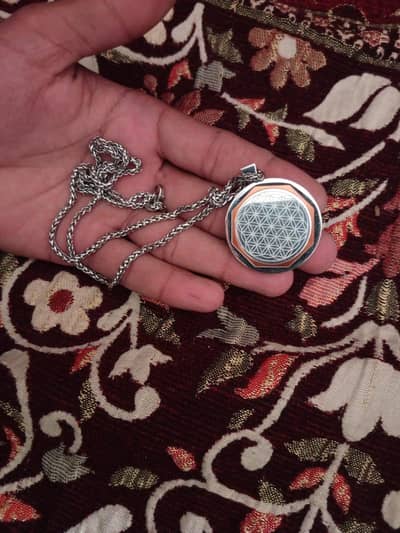 chi pendant 4 for sale