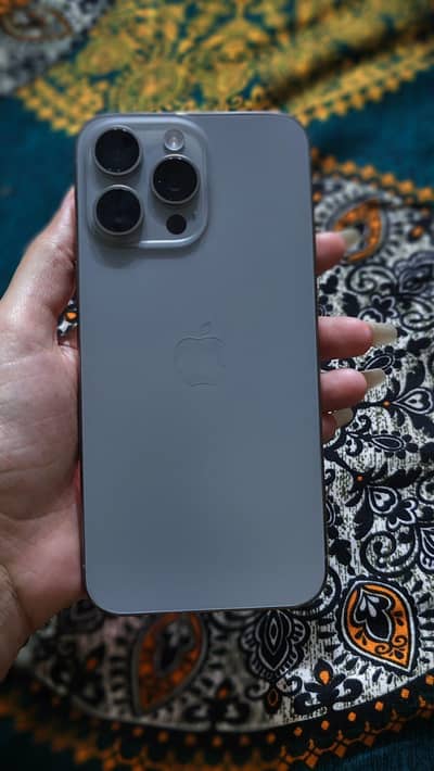 Apple iPhone 15 Pro Max