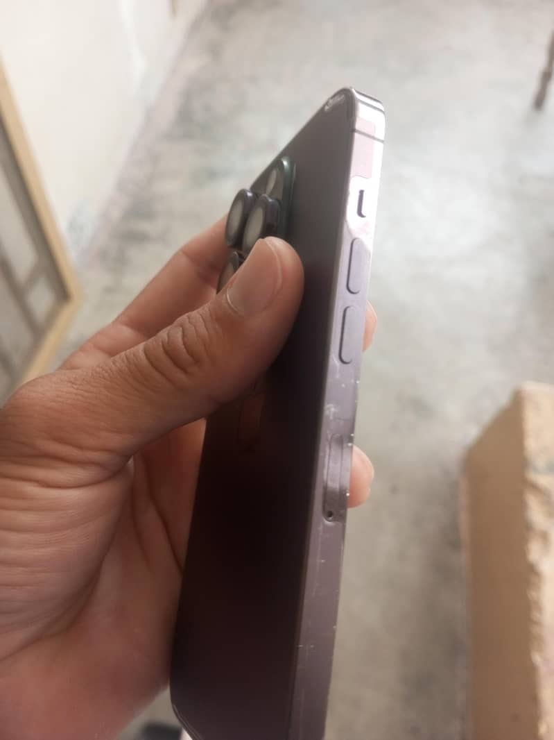 14pro 4