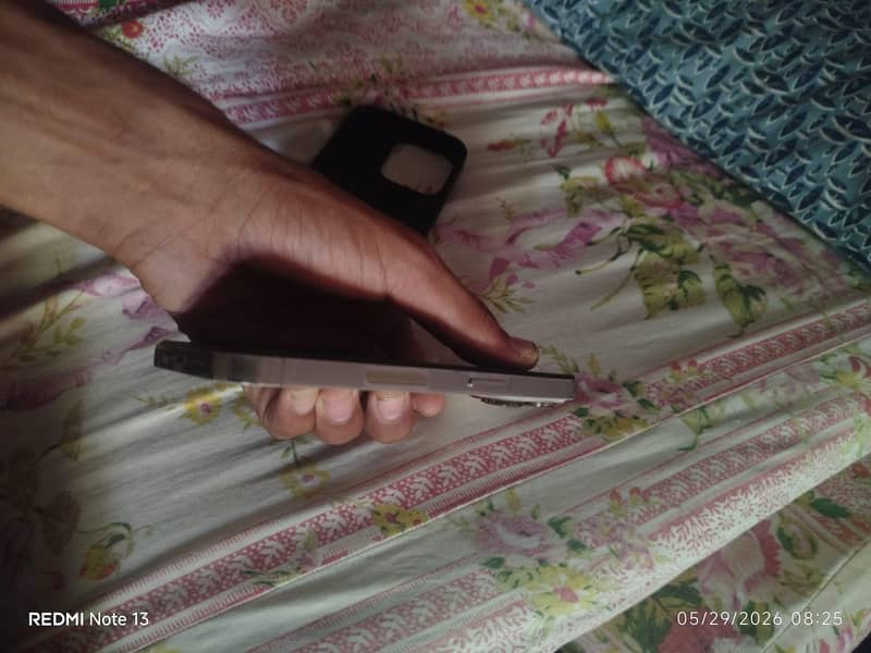 iPhone 14pro 3