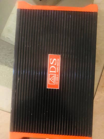 DS 4 channel amplifier