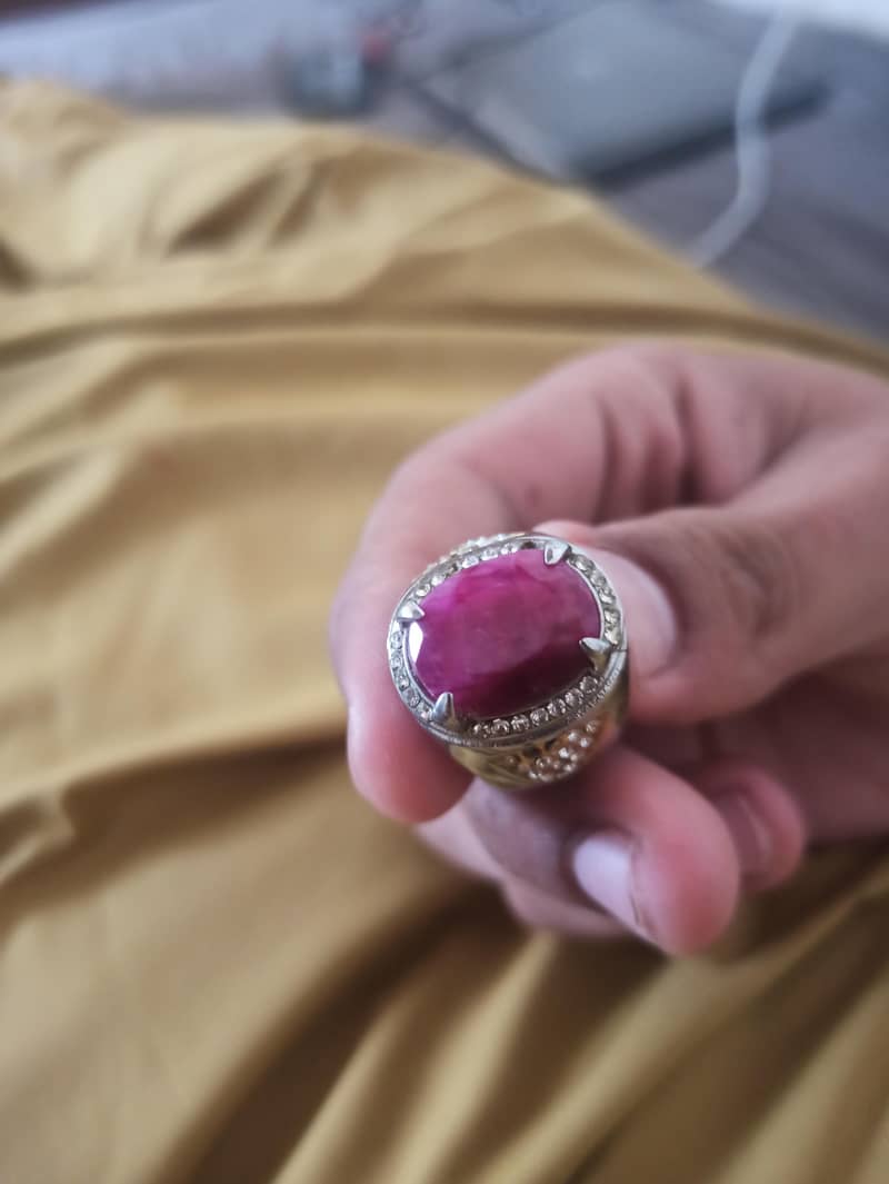 Antique Ruby ring 0