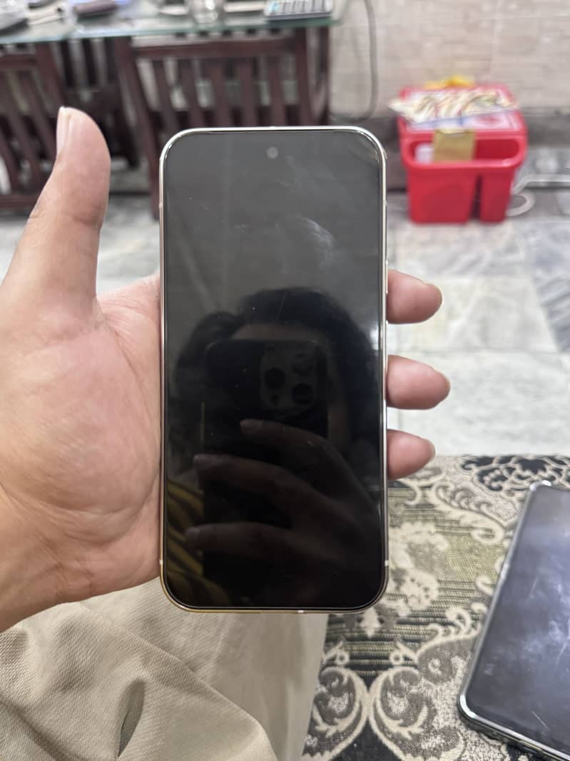 Google pixel 9 pro 1