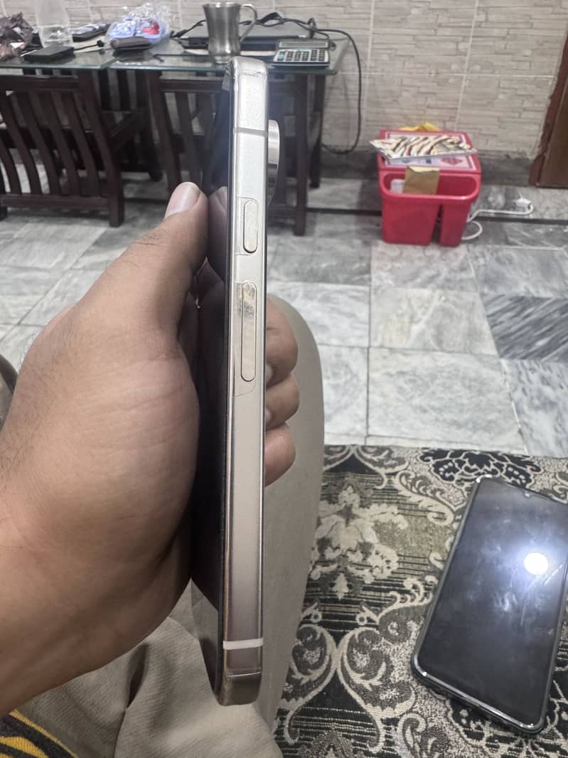 Google pixel 9 pro 3