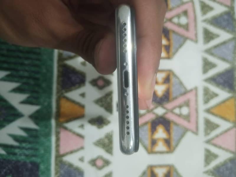Apple iPhone X 1