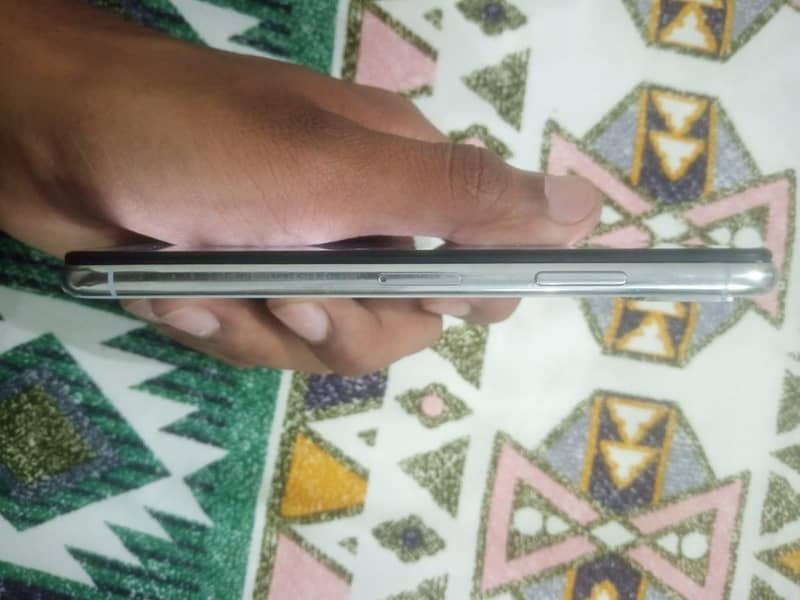 Apple iPhone X 2