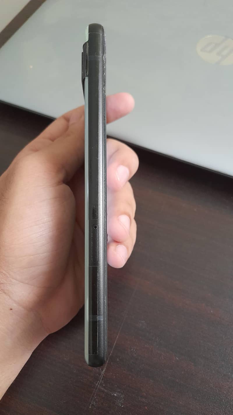 Google Pixel 6a 4