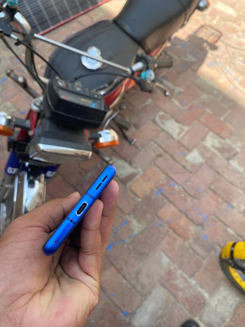 One Plus 8 Pro 4