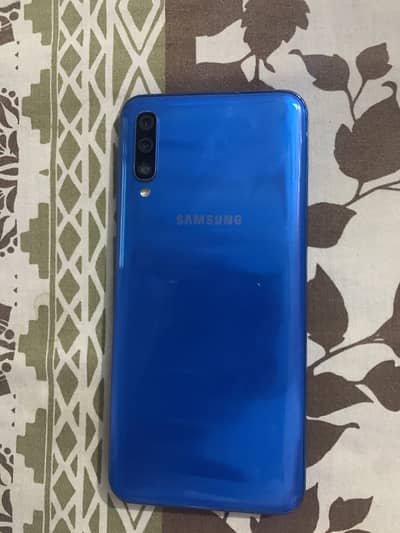 Samsung Mobile A50