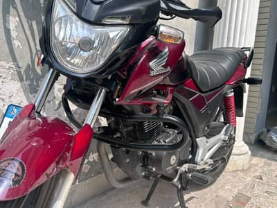 Honda CB150F low mielage bike