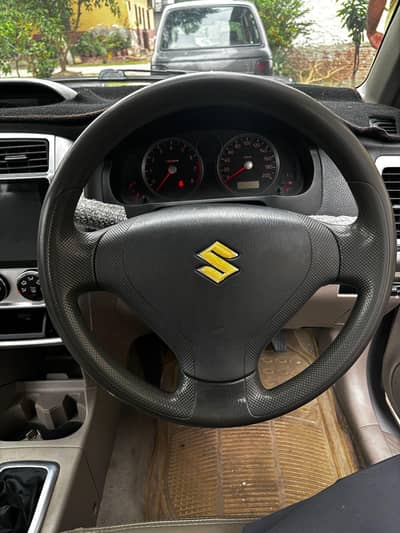 Suzuki Liana 2007
