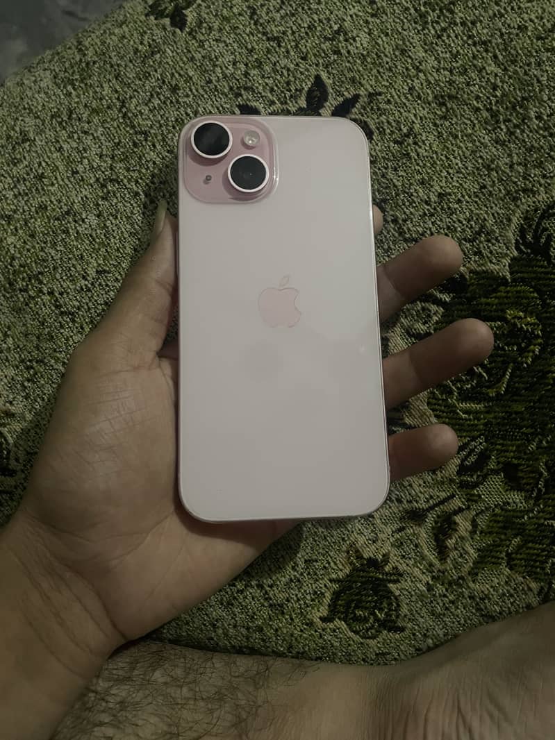 Apple iPhone 15 1
