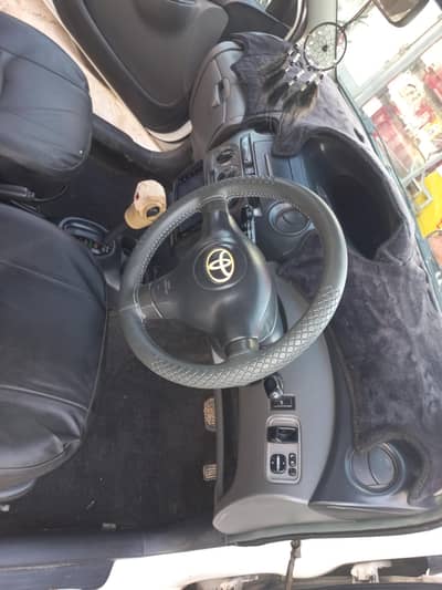 Toyota Vitz 2003
