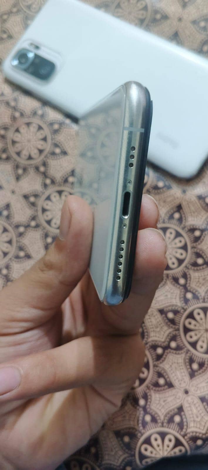 iPhone XS 3