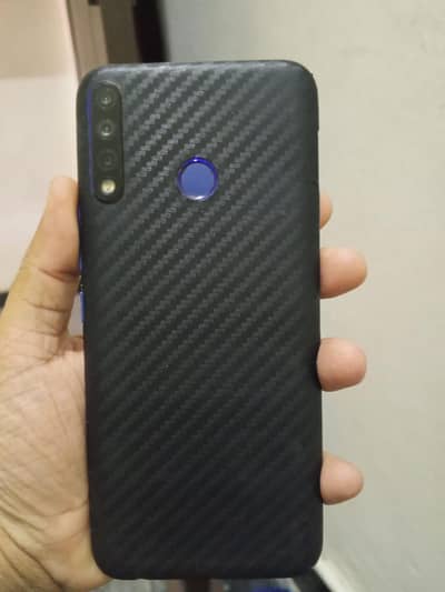 Tecno Spark 4