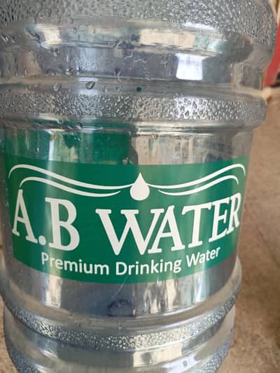 19 liter pani ki botle ghr per chorne h
