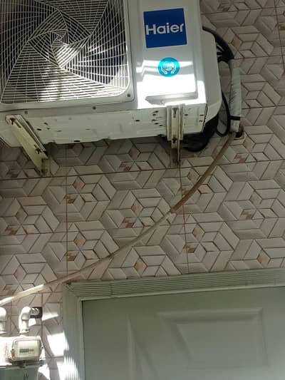 Haier 1.5 ton AC best condition all okk