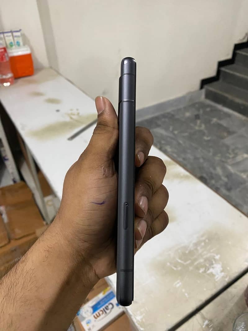 Google Pixel 7a 2