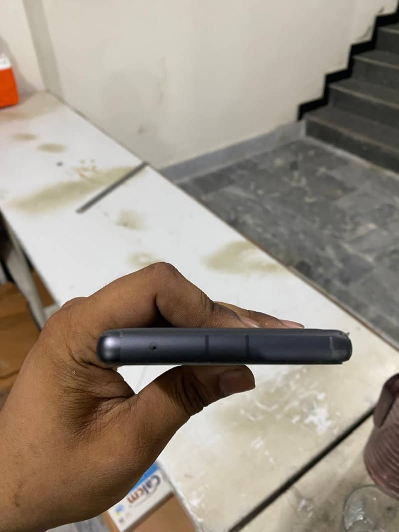 Google Pixel 7a 4