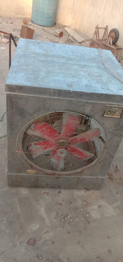 Used Lahori Air Cooler in Copper motor and metal body