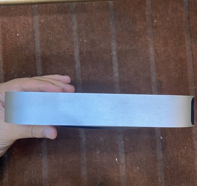 Apple Mac Mini 2010. 2