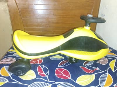 Kids Gear vehicle auto drive without  battery or push