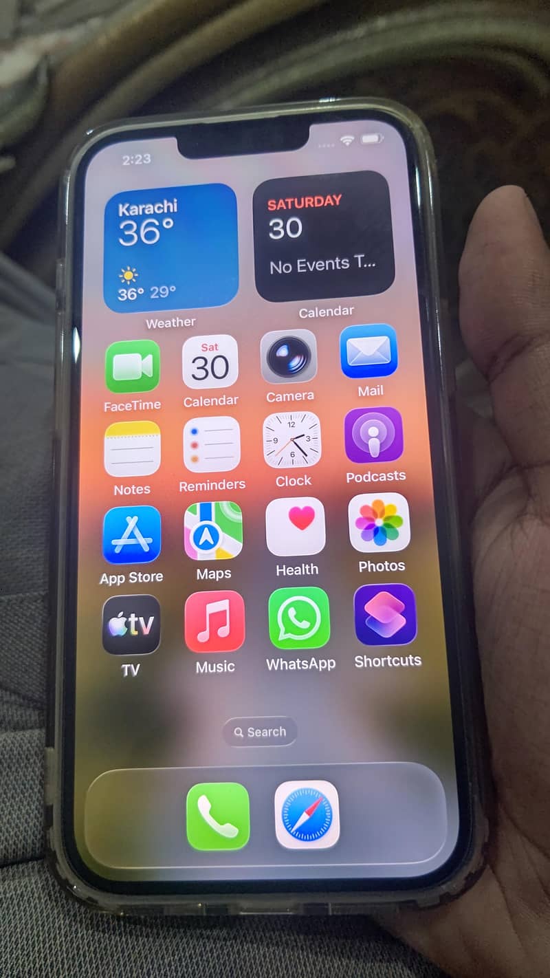 Apple iPhone 13 2