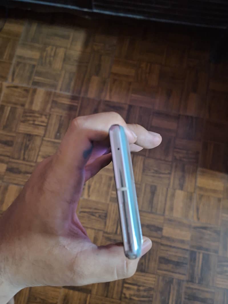 Google Pixel 7 Pro 4