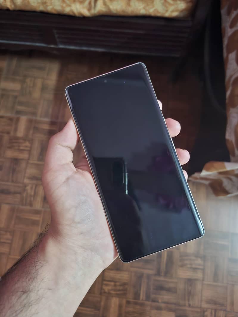 Google Pixel 7 Pro 6