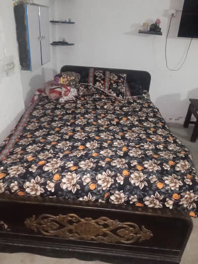 Semi Double Bed 4x6.5 Feet Bed