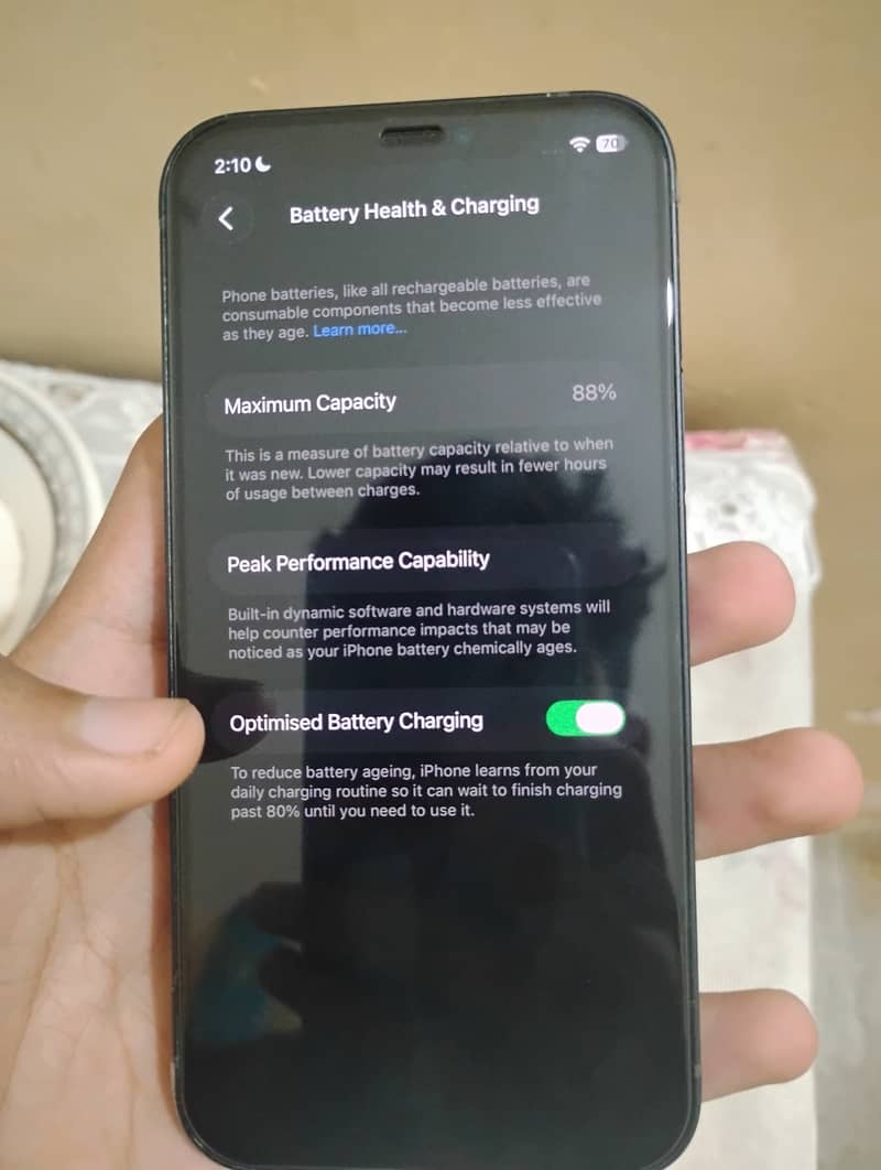 Apple iPhone 12 10