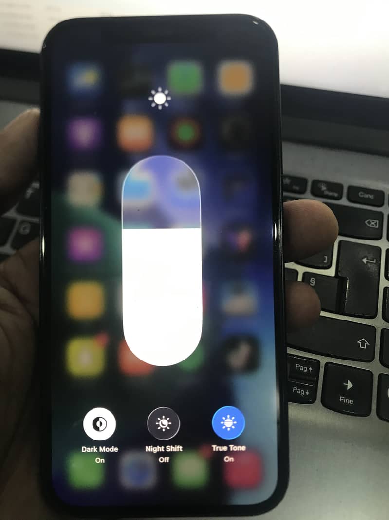 Apple iPhone 12 8