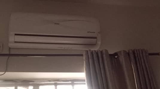 Haier 1 Ton DC Inverter AC