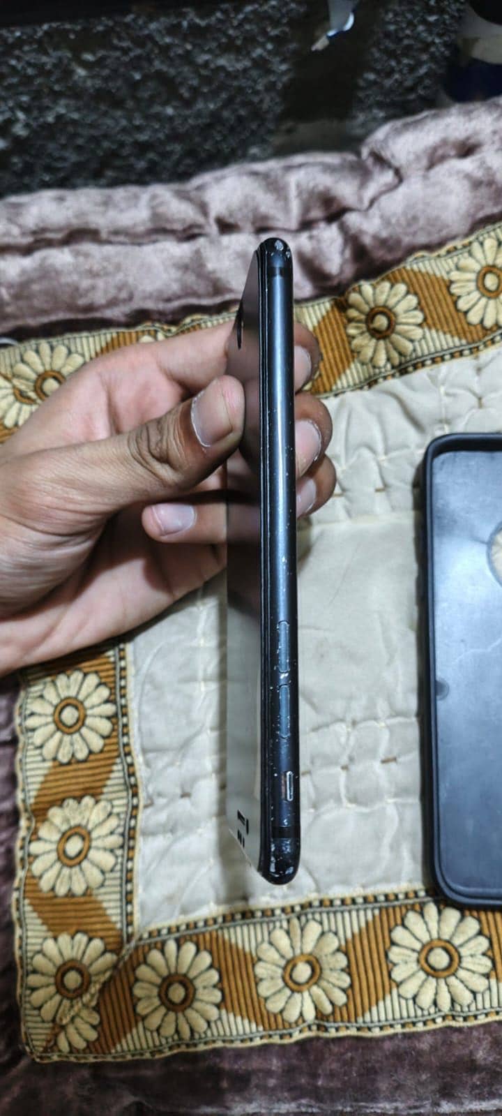 Apple iPhone 7 1