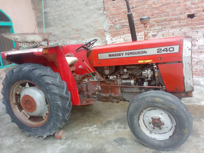 tractor 0