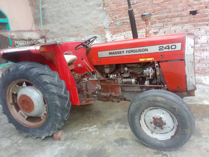 tractor 7