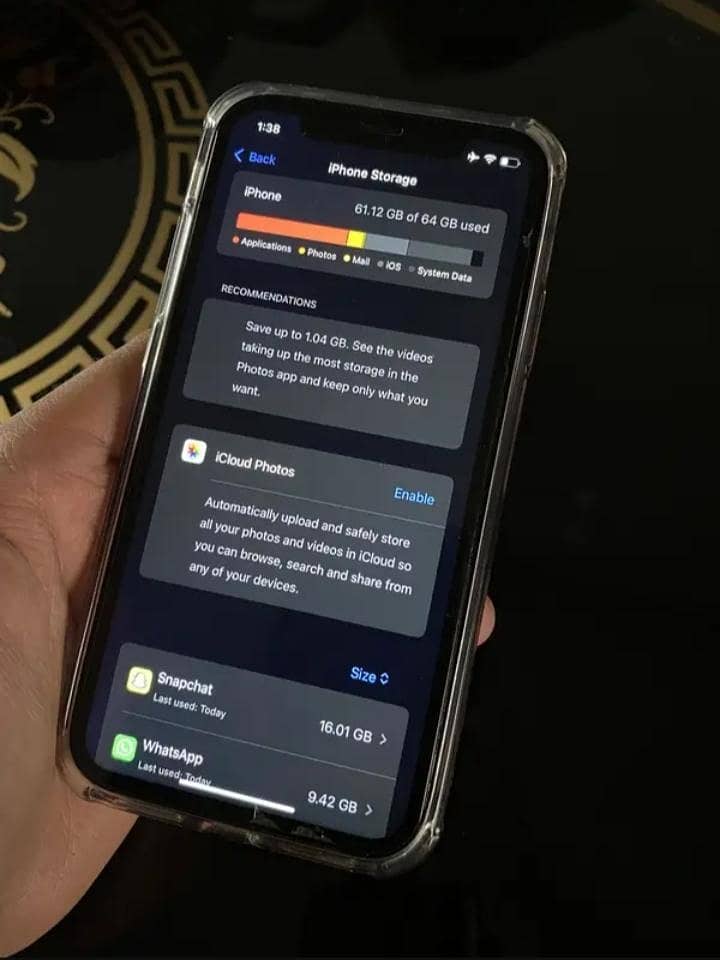 Apple iPhone 11 8
