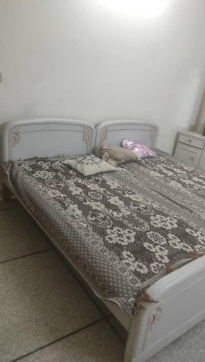 Single Bed Set with Mattress & Dressing Table